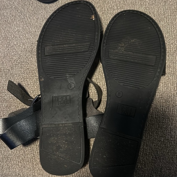 Black Sandals - Picture 3 of 3